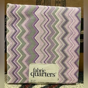 fabric quarters 18x21 100% cotton Zigzag  2007 Joann Fabrics